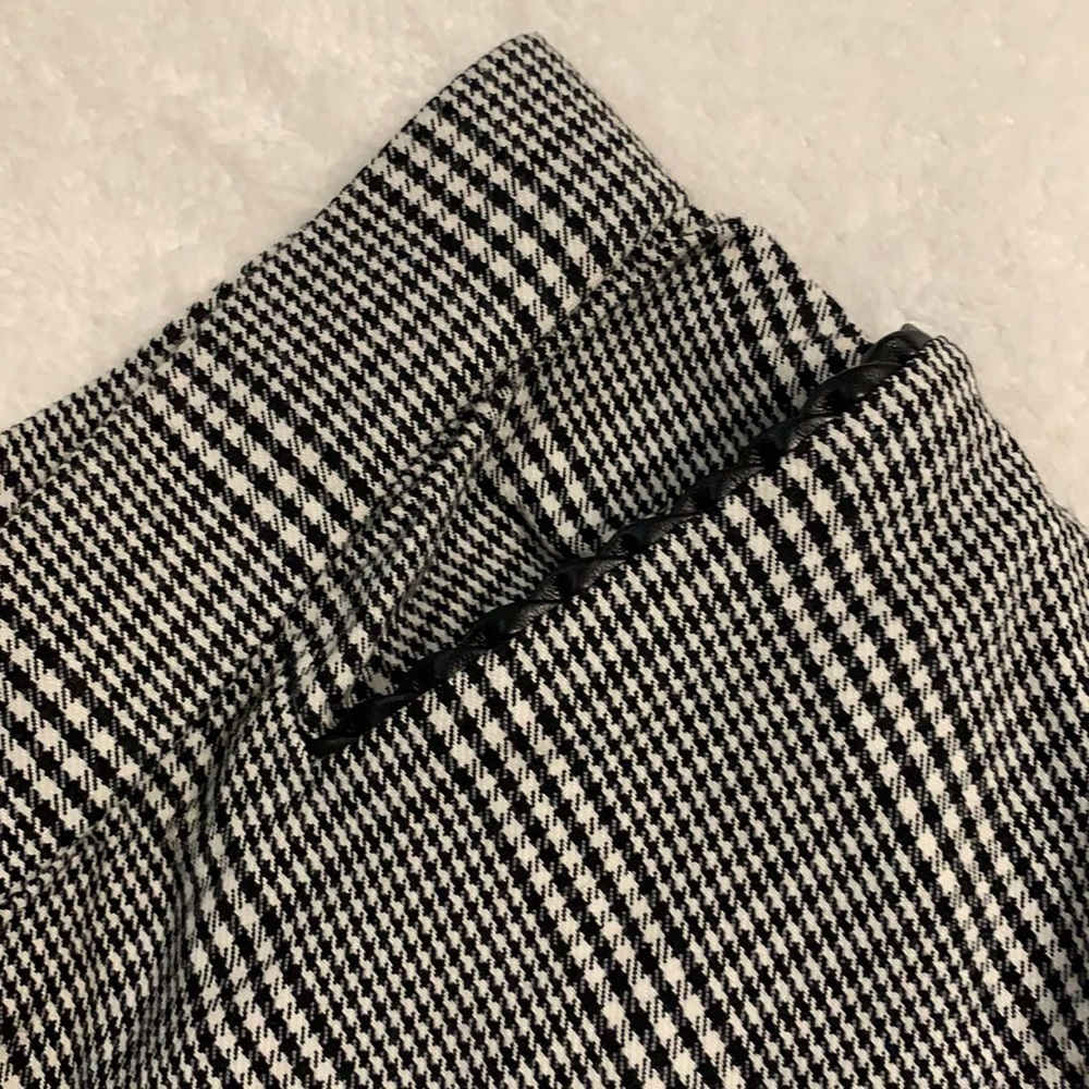 Pants - Picture 2 of 3